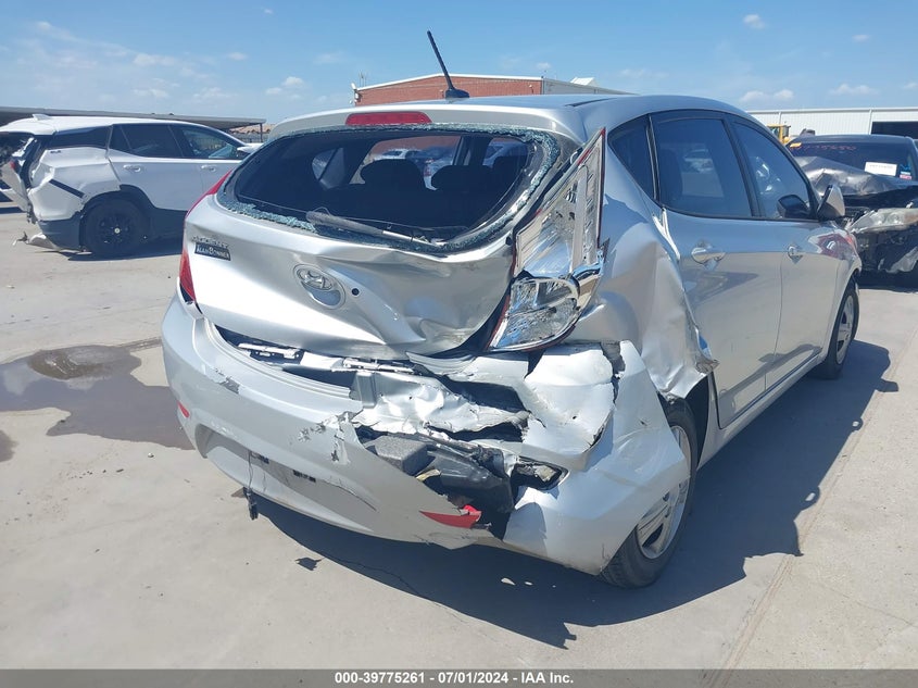 2012 Hyundai Accent Gs VIN: KMHCT5AE0CU005204 Lot: 39775261
