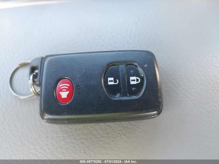 2011 Toyota Rav4 Limited VIN: 2T3YF4DVXBW090786 Lot: 39775292