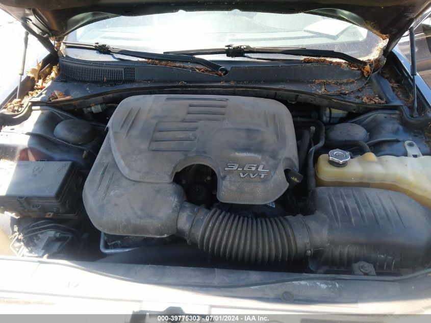 2015 Chrysler 300 Limited VIN: 2C3CCAAG3FH868007 Lot: 39775303