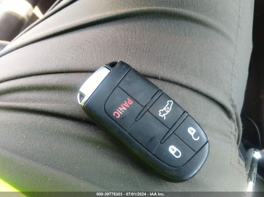 2015 Chrysler 300 Limited VIN: 2C3CCAAG3FH868007 Lot: 39775303