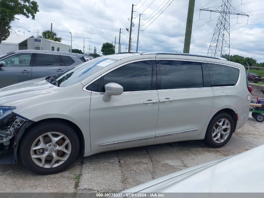 2017 Chrysler Pacifica Touring-L Plus VIN: 2C4RC1EG6HR669952 Lot: 39775337