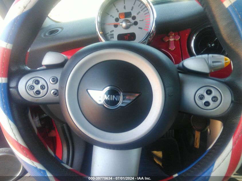 2006 Mini Cooper S VIN: WMWRH335X6TK57759 Lot: 39775634