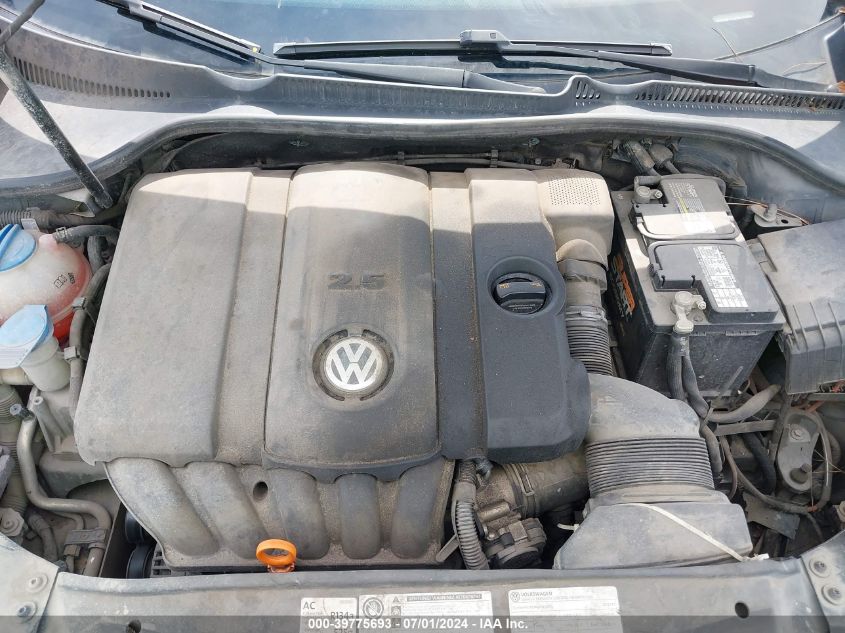 2012 Volkswagen Golf 2.5L 2-Door VIN: WVWBB7AJ8CW163886 Lot: 39775693