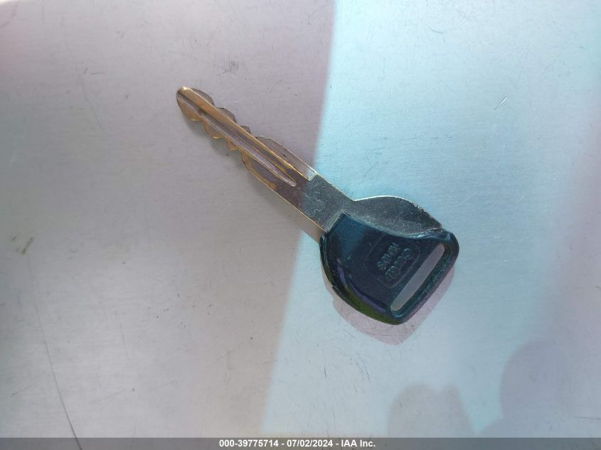 2002 Isuzu Rodeo Sport S 3.2L V6 Hard Top/S 3.2L V6 Soft Top VIN: 4S2CK57W024307859 Lot: 39775714