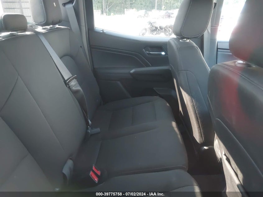 VIN 1GCPTCEK8P1217463 2023 CHEVROLET COLORADO LT