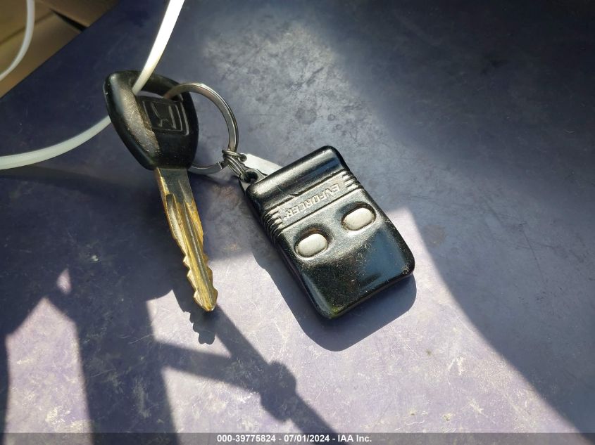 2000 Honda Accord 2.3 Lx VIN: JHMCG6651YC036755 Lot: 39775824