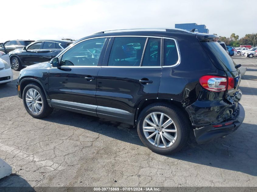 2016 VOLKSWAGEN TIGUAN SE - WVGAV7AX7GW523612