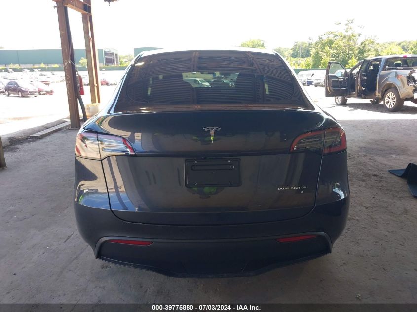 2024 Tesla Model Y Long Range Dual Motor All-Wheel Drive VIN: 7SAYGDEEXRA292247 Lot: 39775880