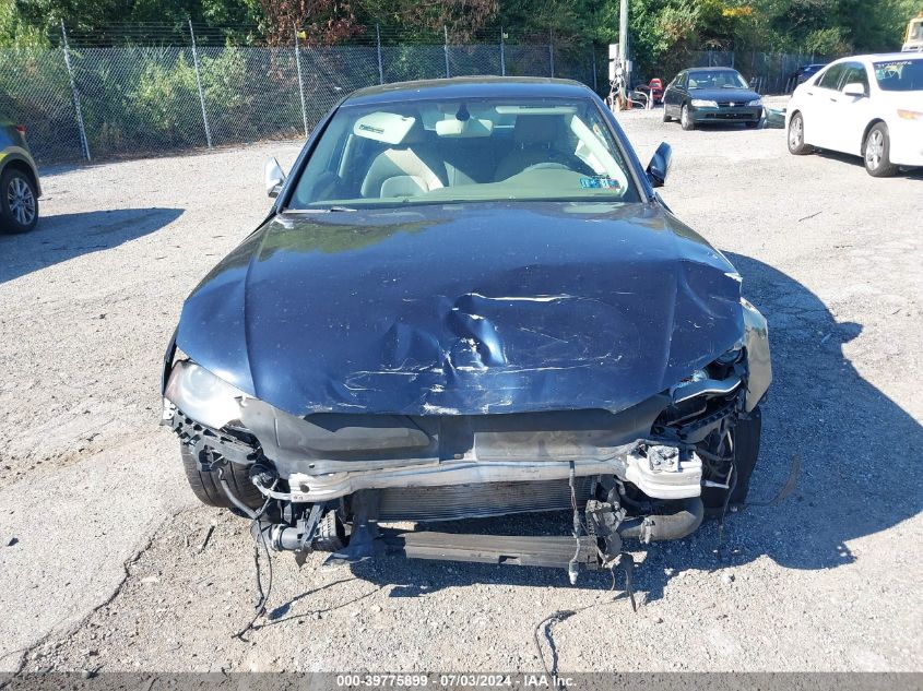 2010 Audi A4 2.0T Premium VIN: WAUEFAFL2AN060567 Lot: 39775899