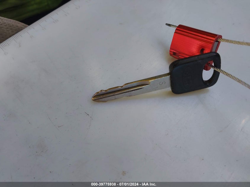 2003 Ford F-250 Lariat/Xl/Xlt VIN: 1FTNX20F43EA72103 Lot: 39775938