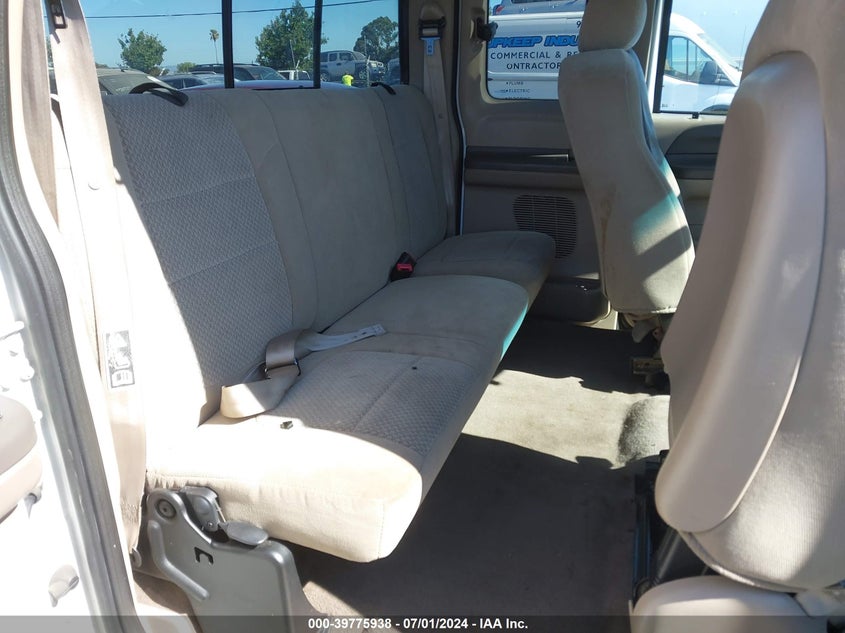 2003 Ford F-250 Lariat/Xl/Xlt VIN: 1FTNX20F43EA72103 Lot: 39775938