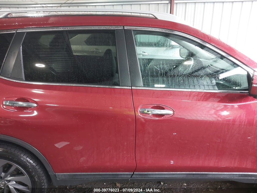 2016 NISSAN ROGUE SL - 5N1AT2MT3GC781015