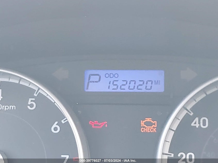 2011 Hyundai Accent Gs VIN: KMHCM3AC8BU207464 Lot: 39776027