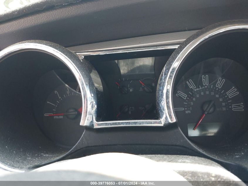 2007 Ford Mustang V6 Deluxe/V6 Premium VIN: 1ZVFT80N375357839 Lot: 39776053