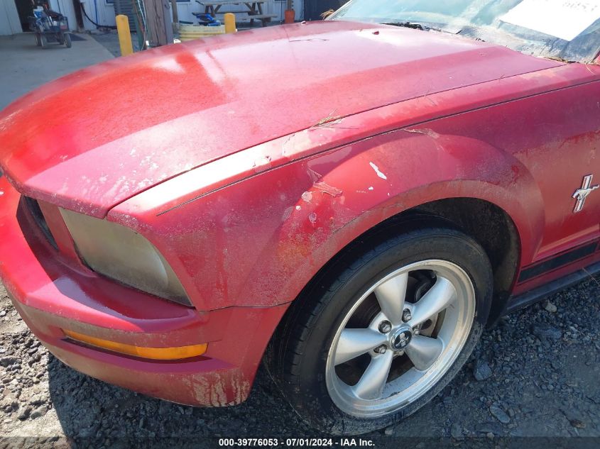 2007 Ford Mustang V6 Deluxe/V6 Premium VIN: 1ZVFT80N375357839 Lot: 39776053