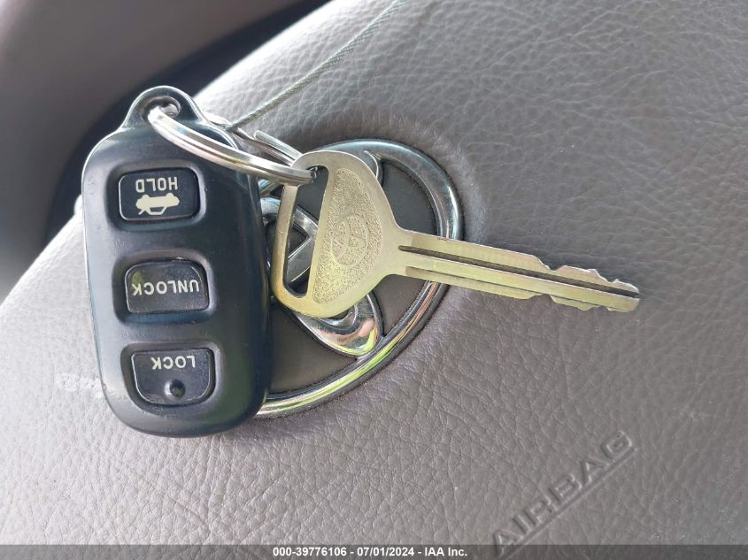 2005 Toyota Camry Le VIN: 4T1BE30K85U951412 Lot: 39776106