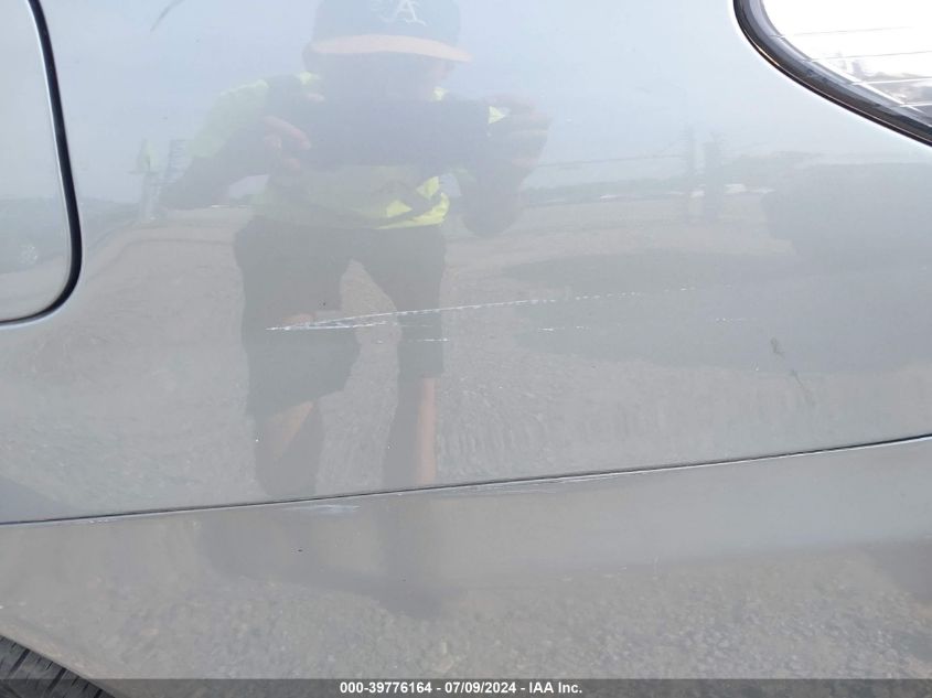 2004 Lexus Es 330 VIN: JTHBA30G745032780 Lot: 39776164