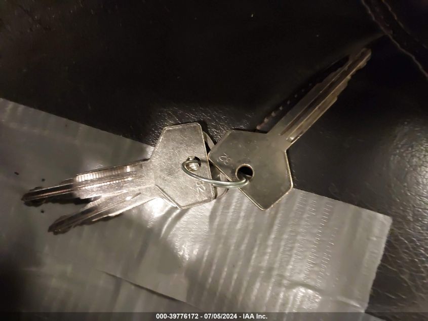 1999 Kia Sportage Ex VIN: KNDJA7238X5608511 Lot: 39776172