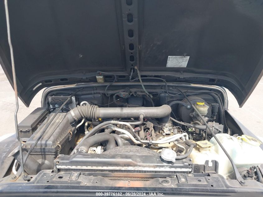 2004 Jeep Wrangler X VIN: 1J4FA39S94P761999 Lot: 39776182