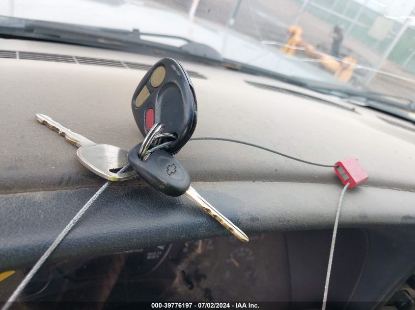 2000 Chevrolet Suburban 1500 Lt VIN: 3GNFK16T8YG144311 Lot: 39776197