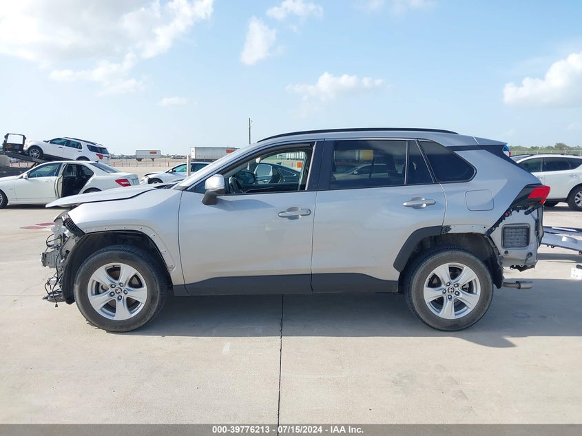2021 TOYOTA RAV4 XLE - 2T3W1RFV6MW129537