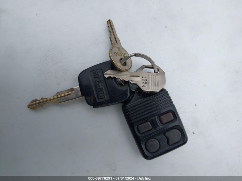 2000 Ford Mustang VIN: 1FAFP4449YF255402 Lot: 39776291