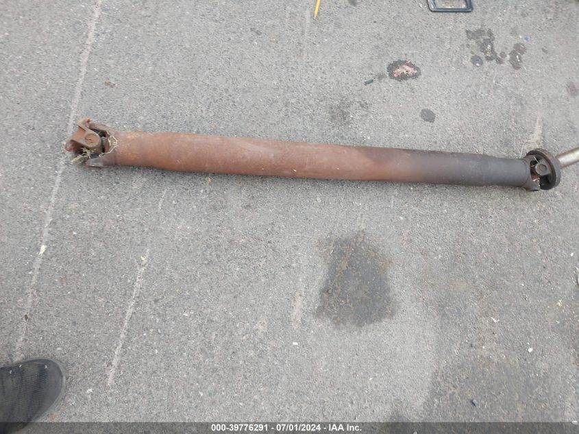 2000 Ford Mustang VIN: 1FAFP4449YF255402 Lot: 39776291