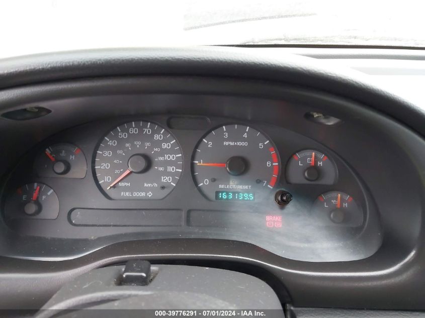 2000 Ford Mustang VIN: 1FAFP4449YF255402 Lot: 39776291