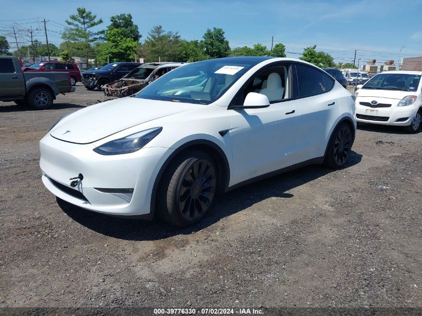 7SAYGDEF0PF807653 2023 TESLA MODEL Y - Image 2