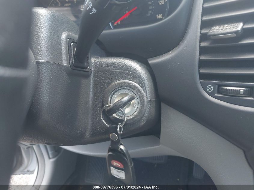 2007 Kia Optima Lx VIN: KNAGE123675160391 Lot: 39776396