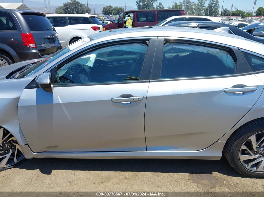 VIN 2HGFC2F72HH524020 2017 HONDA CIVIC EX