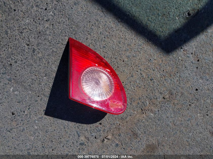 2005 Toyota Corolla S VIN: 1NXBR32EX5Z536216 Lot: 39776575