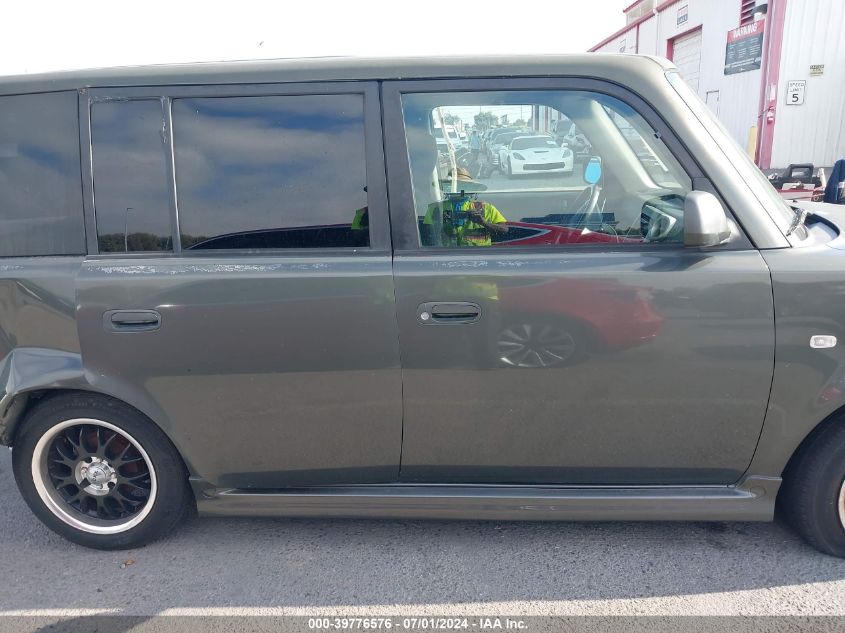 2005 Scion Xb VIN: JTLKT324950215406 Lot: 39776576