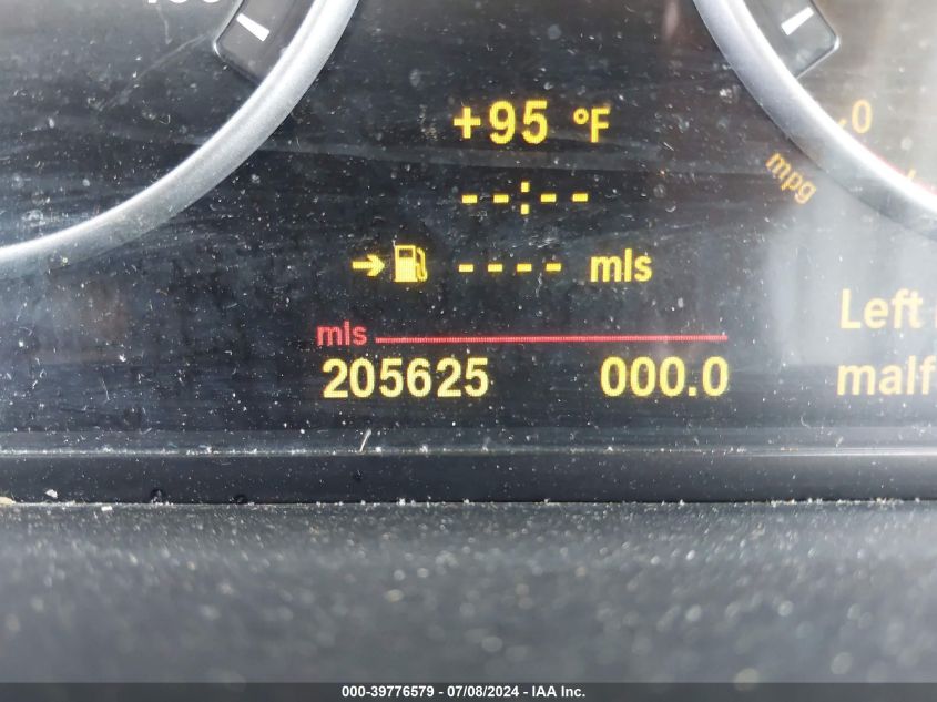 2011 BMW 528I VIN: WBAFR1C57BC738065 Lot: 39776579