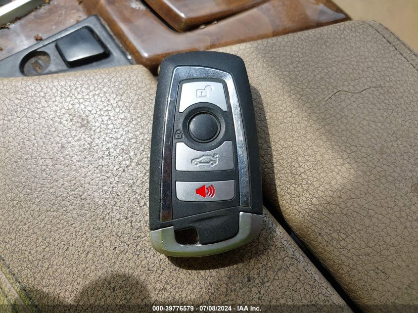 2011 BMW 528I VIN: WBAFR1C57BC738065 Lot: 39776579