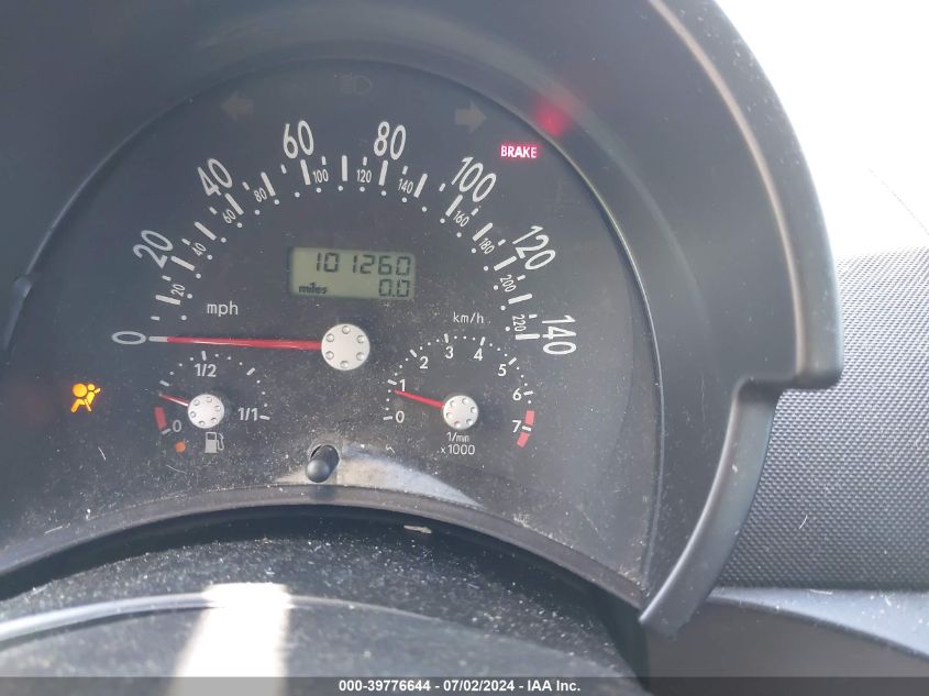 2002 Volkswagen New Beetle Gl VIN: 3VWBK21C22M416488 Lot: 39776644