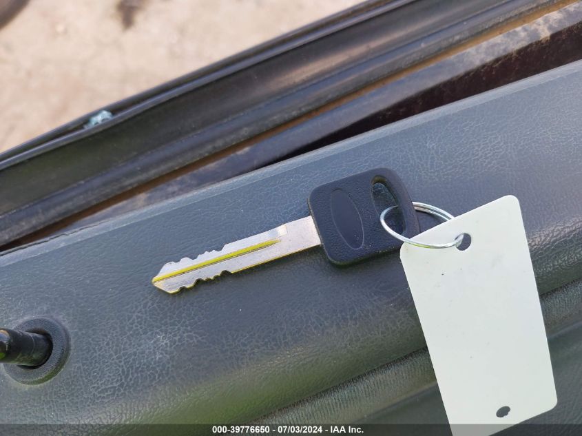 1996 Ford Econoline E350 VIN: 1FMHE31H8THB05140 Lot: 39776650