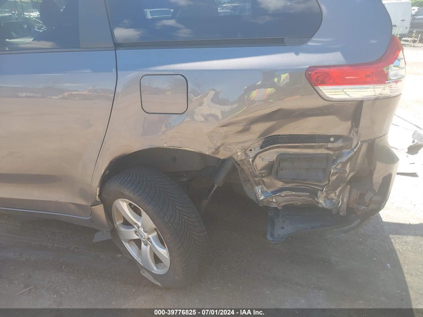 2011 Toyota Sienna Le V6 VIN: 5TDKK3DC4BS088009 Lot: 39776825