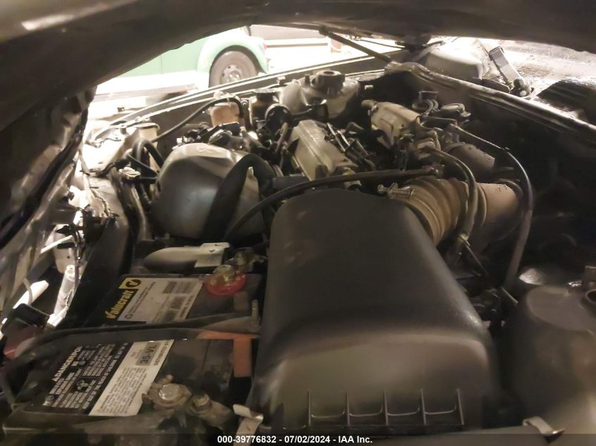 2000 Toyota Camry Ce/Le/Xle VIN: 4T1BG22K0YU696020 Lot: 39776832