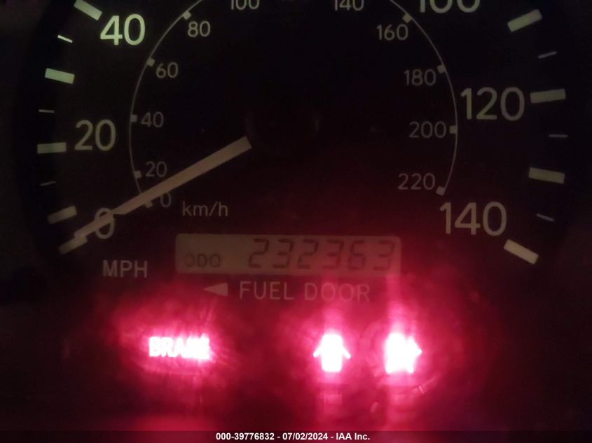 2000 Toyota Camry Ce/Le/Xle VIN: 4T1BG22K0YU696020 Lot: 39776832