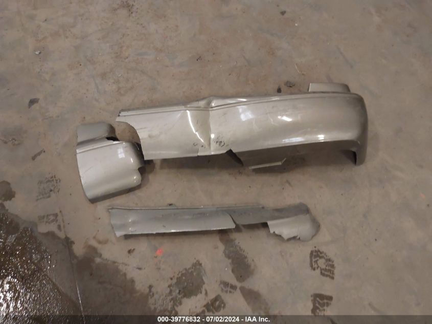 2000 Toyota Camry Ce/Le/Xle VIN: 4T1BG22K0YU696020 Lot: 39776832