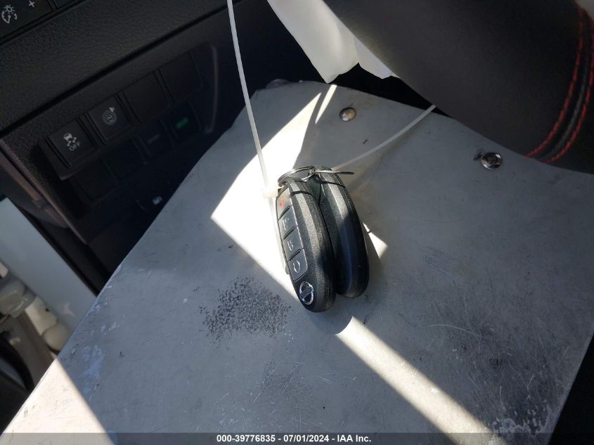 2017 Nissan Rogue Sv VIN: JN8AT2MT1HW153608 Lot: 39776835