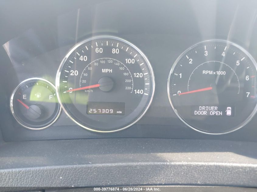 2009 Jeep Grand Cherokee Laredo VIN: 1J8GR48KX9C546780 Lot: 39776874