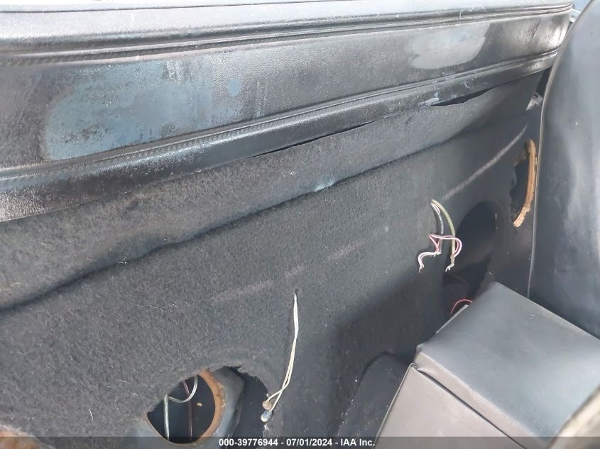 1981 Chevrolet El Camino VIN: 1GCCW80J2BR419663 Lot: 39776944