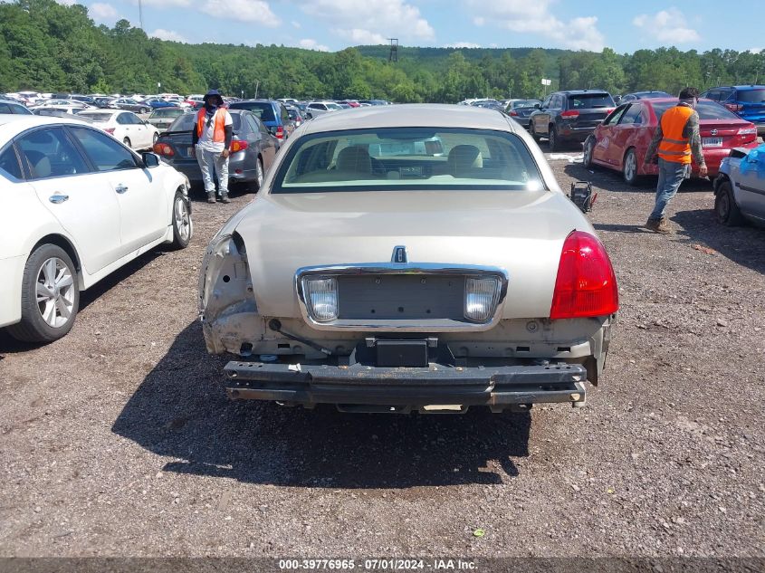 2009 Lincoln Town Car Signature Limited VIN: 2LNHM82V29X605002 Lot: 39776965