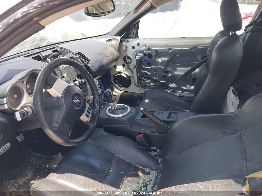 2004 Nissan 350Z Coupe VIN: JN1AZ34D14T151056 Lot: 39776989