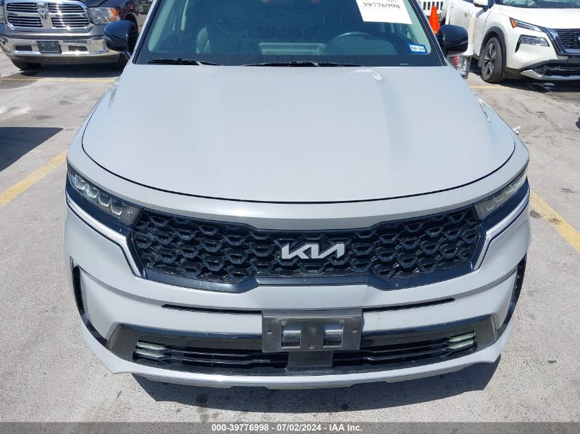 2022 KIA SORENTO EX - 5XYRH4LF2NG143041