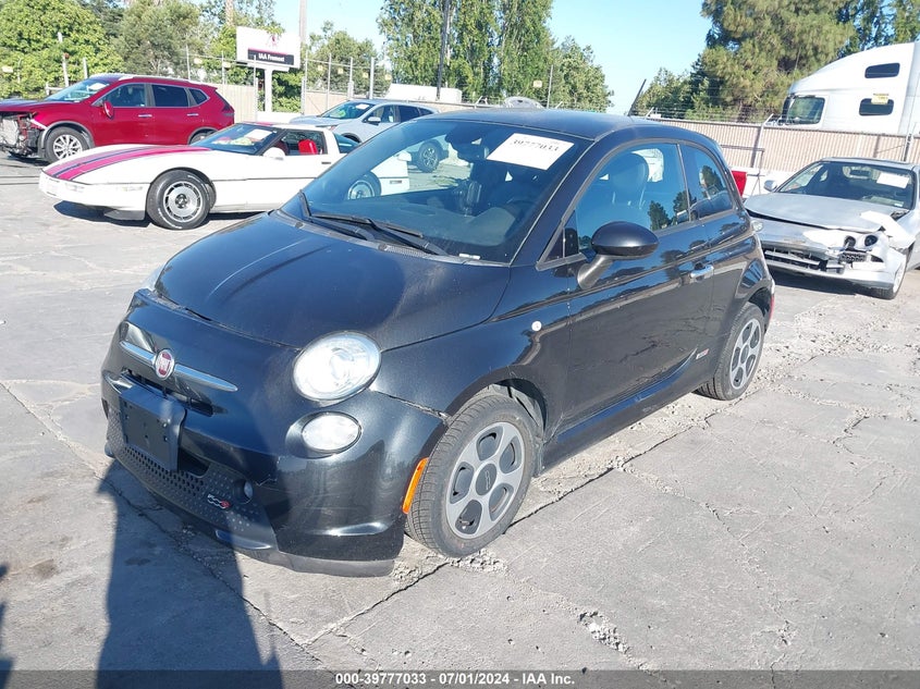 2013 Fiat 500E Battery Electric VIN: 3C3CFFGE2DT712698 Lot: 39777033