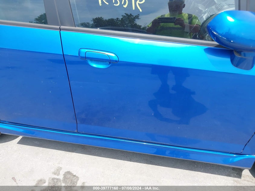 2007 Honda Fit Sport VIN: JHMGD38607S064081 Lot: 39777160