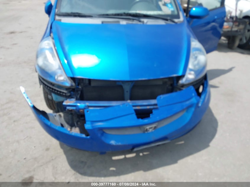 2007 Honda Fit Sport VIN: JHMGD38607S064081 Lot: 39777160